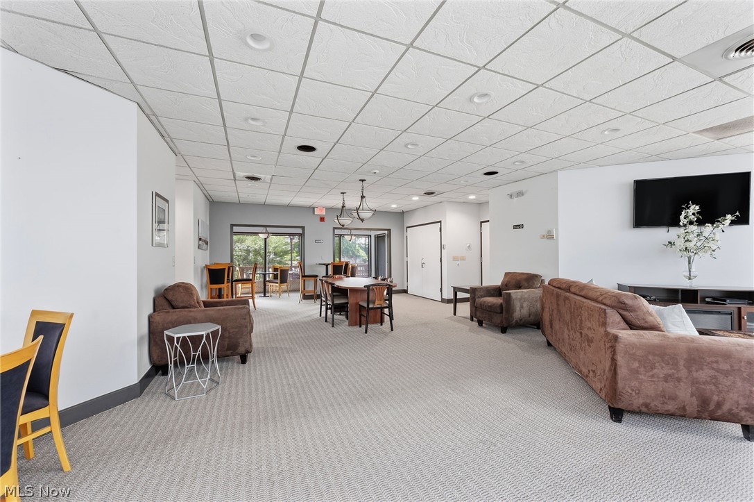 Woodhawk Club Condo - Residential