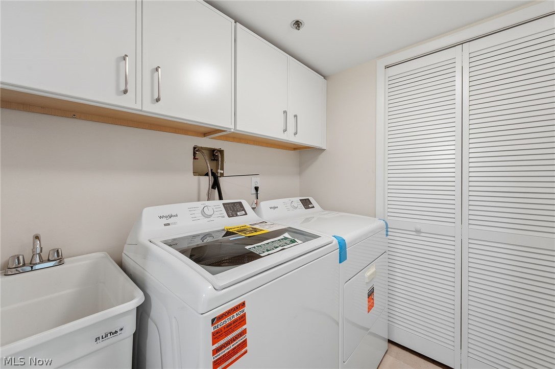 Woodhawk Club Condo - Residential