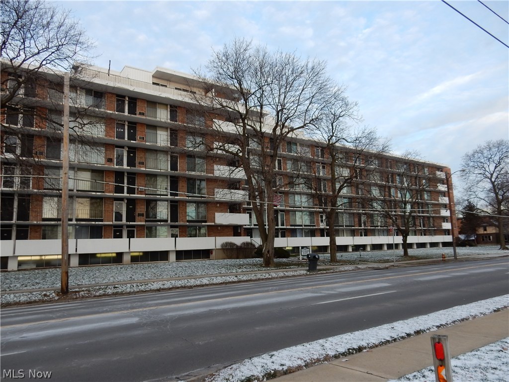 Seven Stories East Condo - Residential