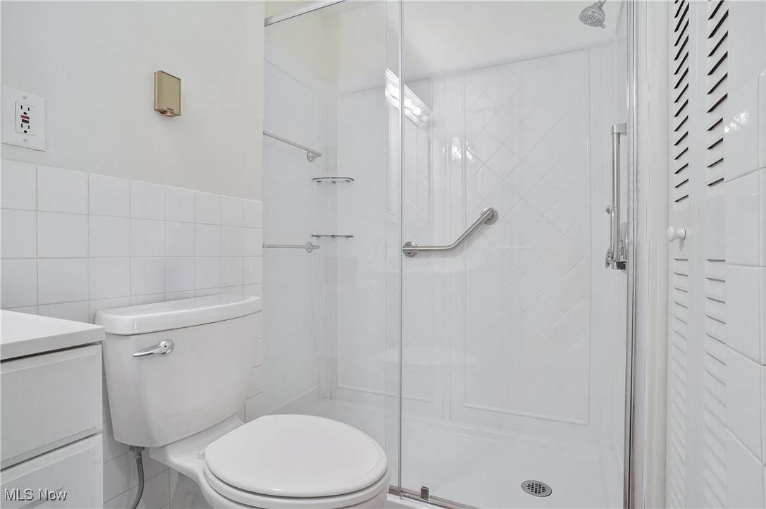 Silver Lake Towers Condo - Residential
