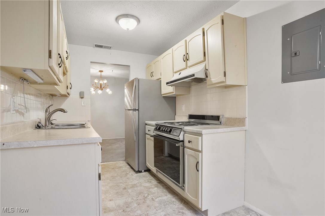 Silver Lake Towers Condo - Residential