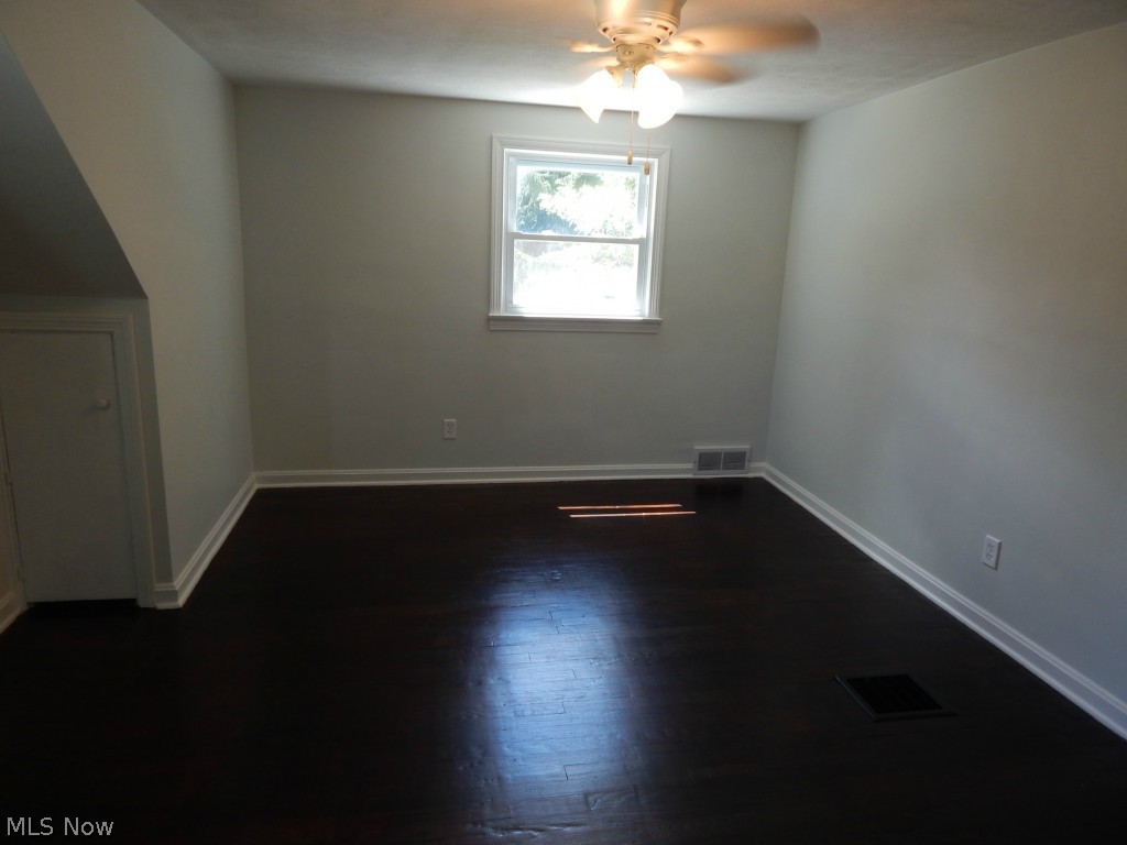 Leonard - Residential