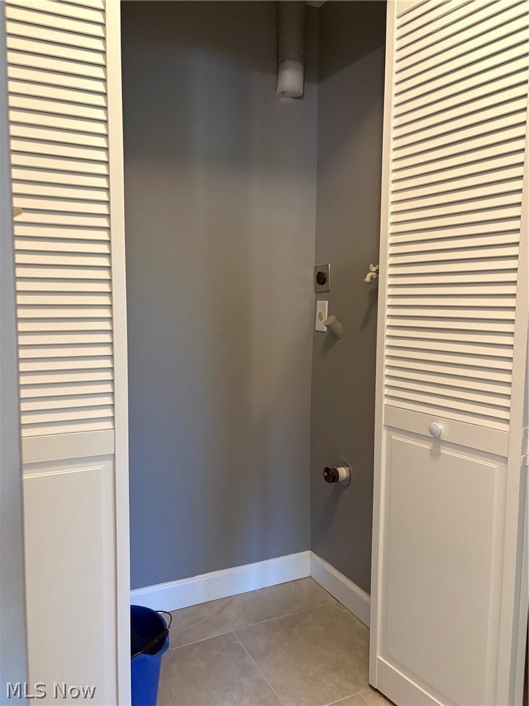 Sunrise Cove Condo 04 - Residential