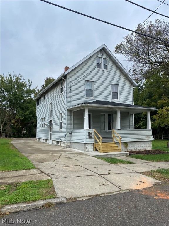 This house is ready to be your home.  The is property is clean and move in ready.   Enjoy four bedrooms (one of the bedrooms is in the finished attic space) and one spacious and modern bathroom.