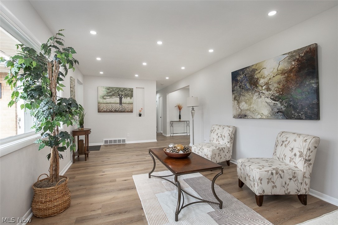 I R Martins Transit Park - Residential
