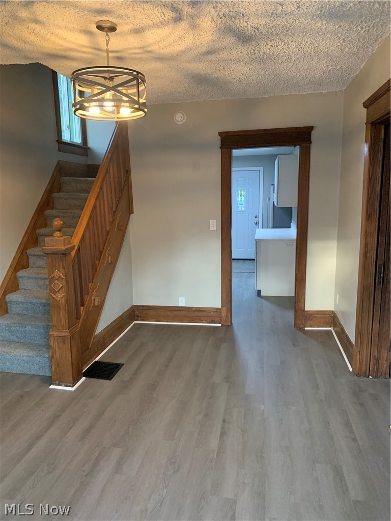 Kniselys Add - Residential