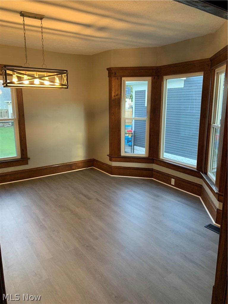Kniselys Add - Residential