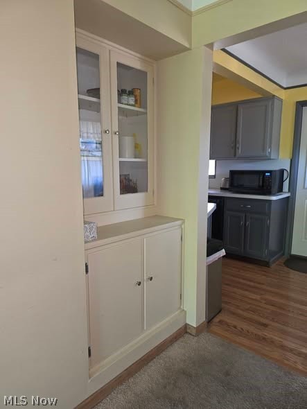 R A Galls Middleburg Heights - Residential