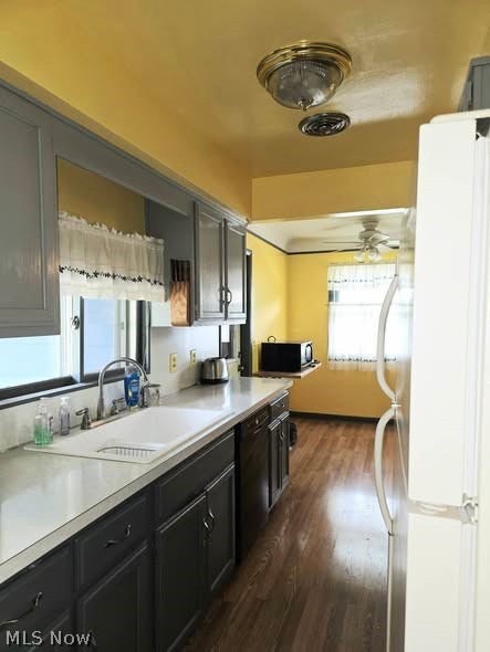 R A Galls Middleburg Heights - Residential