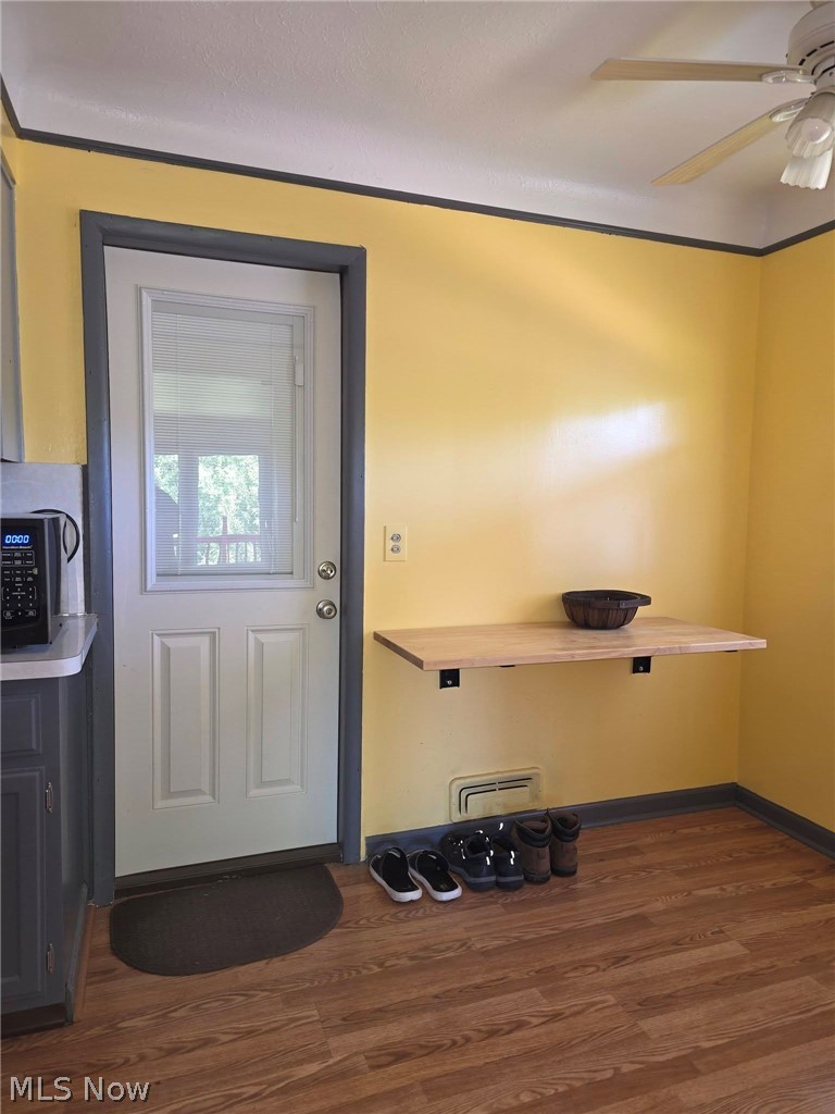 R A Galls Middleburg Heights - Residential