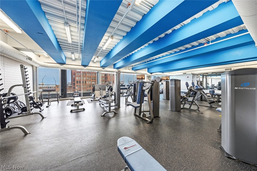 Pinnacle Condo - Residential