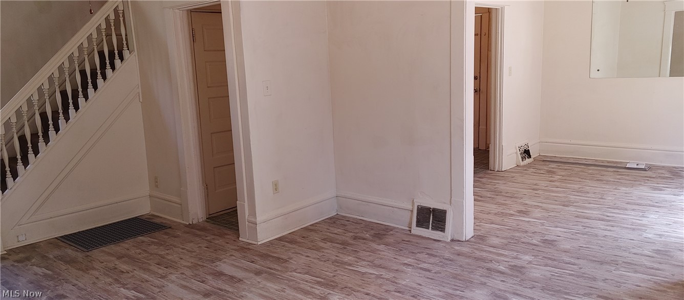 Voris - Residential