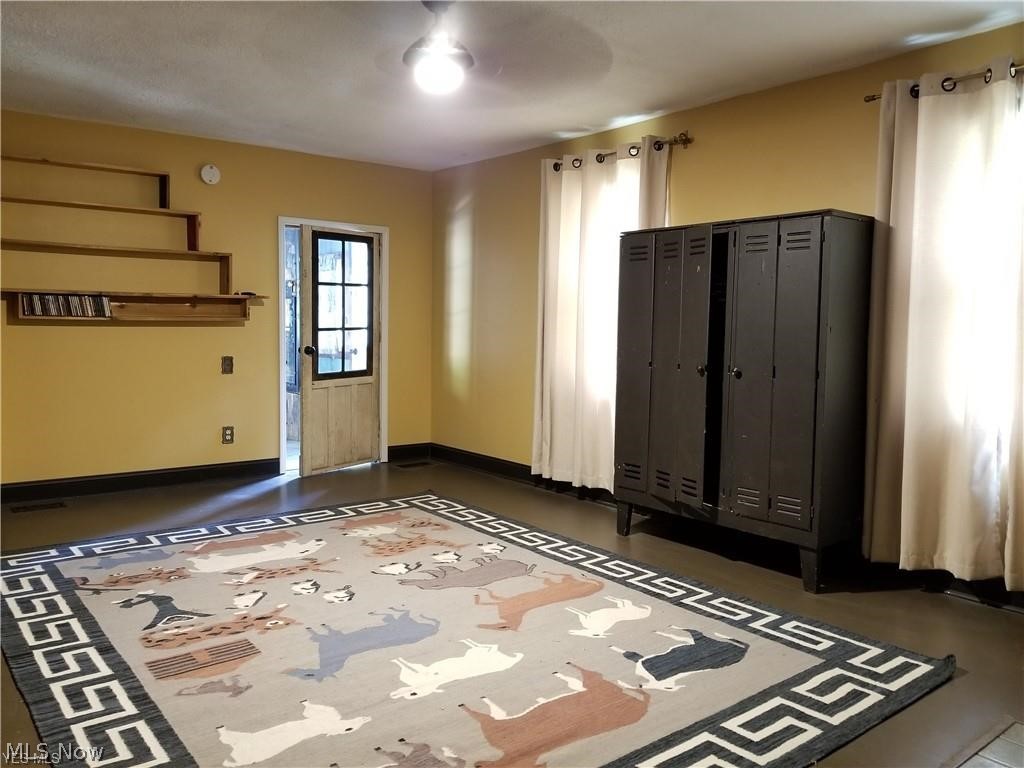 Ravenna Bldg Co - Residential Lease