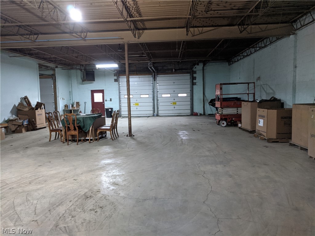 Connecticut Western Reserve - Commercial Sale