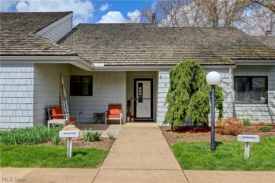 Enjoy easy lakeside living in this two-bedroom, two-bath ranch-style condominium in Huron, Ohio. Backing directly
onto a scenic golf course, this home offers peaceful views and a bright, open single-level layout. The property includes
private beach access to Lake Erie, perfect for relaxing. Walking distance from Sawmill Creek Golf Course, Sawmill
Creek Resort, and Sawmill Creek Marina. The large patio space in the rear of the property has a great view of the 9th
fairway, great for entertaining. With a proven transient rental history, it's an excellent opportunity for investors, as
well as those seeking a low-maintenance retirement home or weekend retreat. This property comes with a detached 1
car garage along with 2 reserved parking spots.