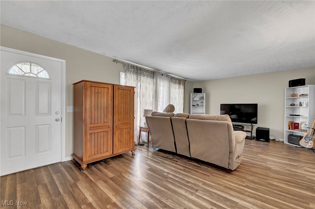 Laurel Ridge - Residential