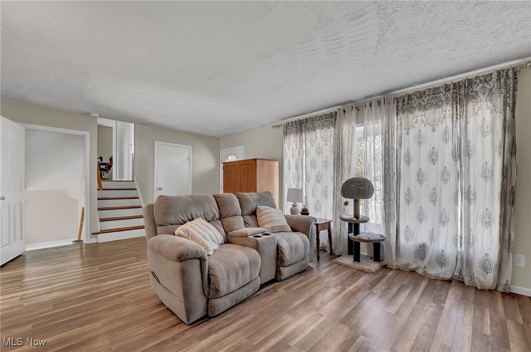 Laurel Ridge - Residential