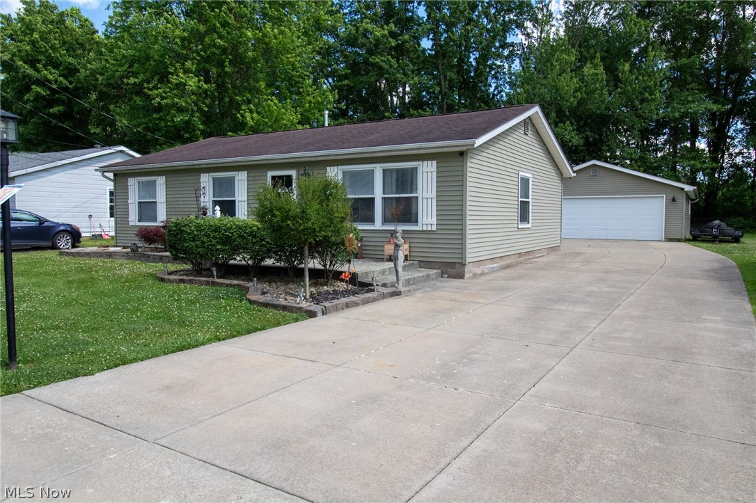Francis B Martins Nearingwood - Residential