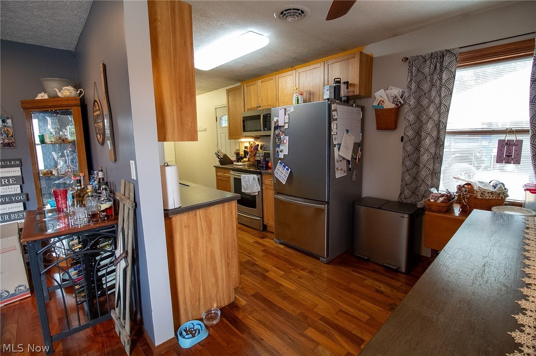 Francis B Martins Nearingwood - Residential