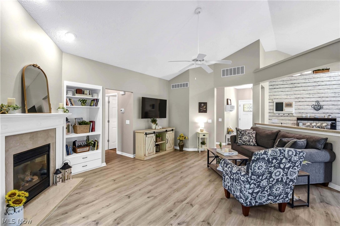 Village Lake Estate Sub - Residential
