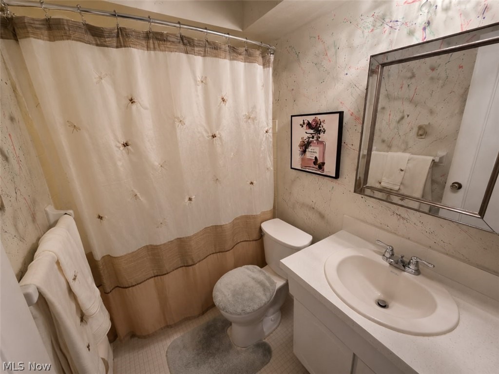 Meadowlawn Condo - Residential