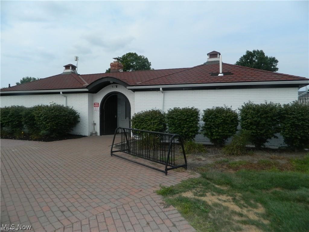 Meadowlawn Condo - Residential