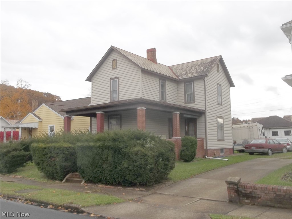 Auction Friday November 30, 2018 @ Noon - Real Estate: 3 bedroom home on 50 X 150 lot – detached garage – beautiful woodwork & built ins – sells with all appliances (gas stove, refrigerator, washer & dryer) – rented hot water tank – great starter home or investment property.

Terms: 10% non refundable deposit down day of auction – balance due at closing. Sells As Is. Sells to high bid. Sells with no financing contingencies. Any required inspections must be completed prior to bidding. All information contained herein derived from sources deemed reliable but not warranted. All announcements day of auction take precedence over printed advertising.