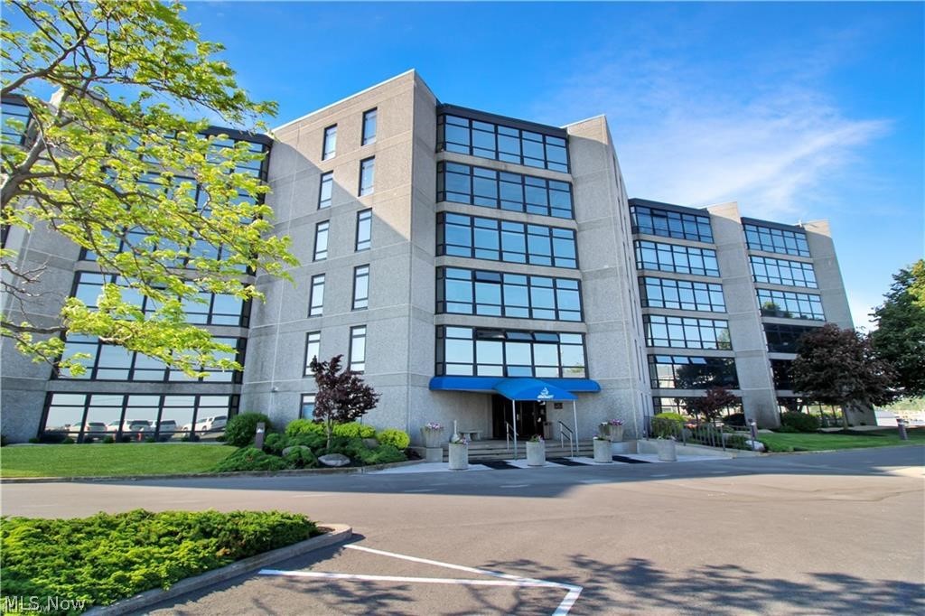Admiralty - Residential