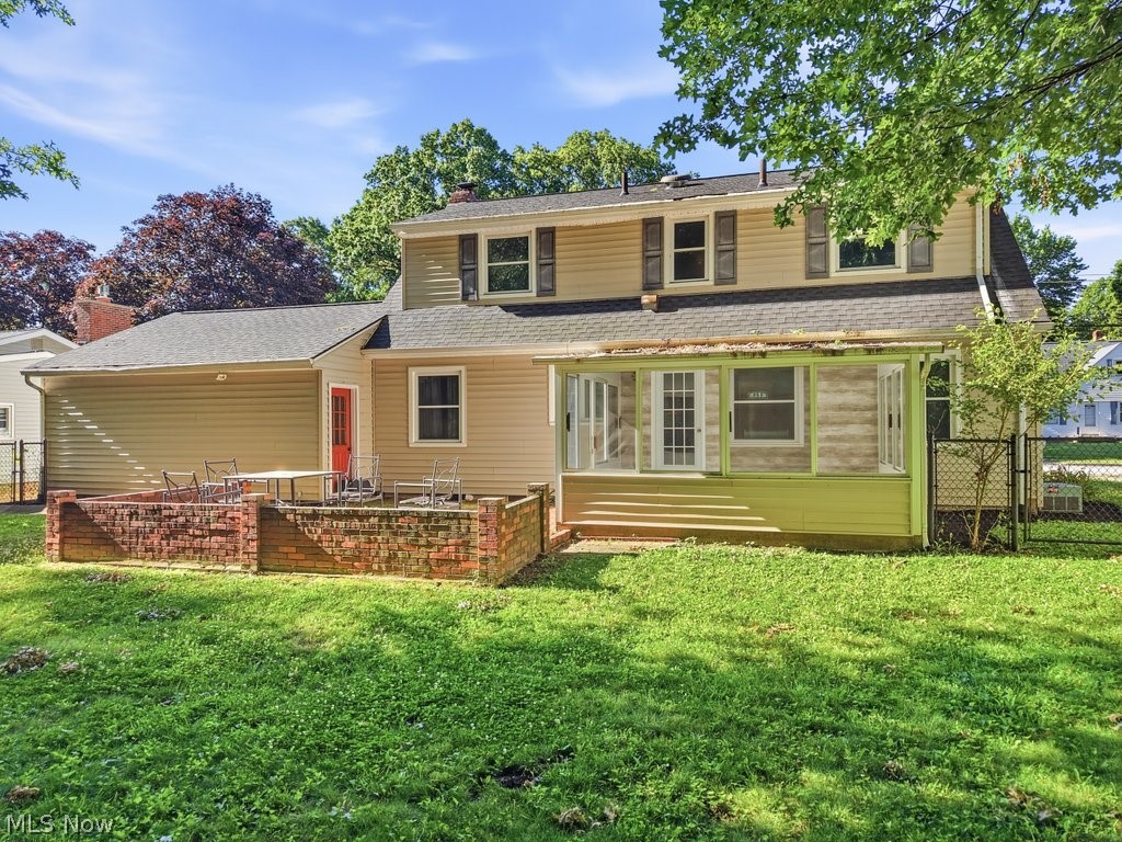 Pinehurst Manor - Residential