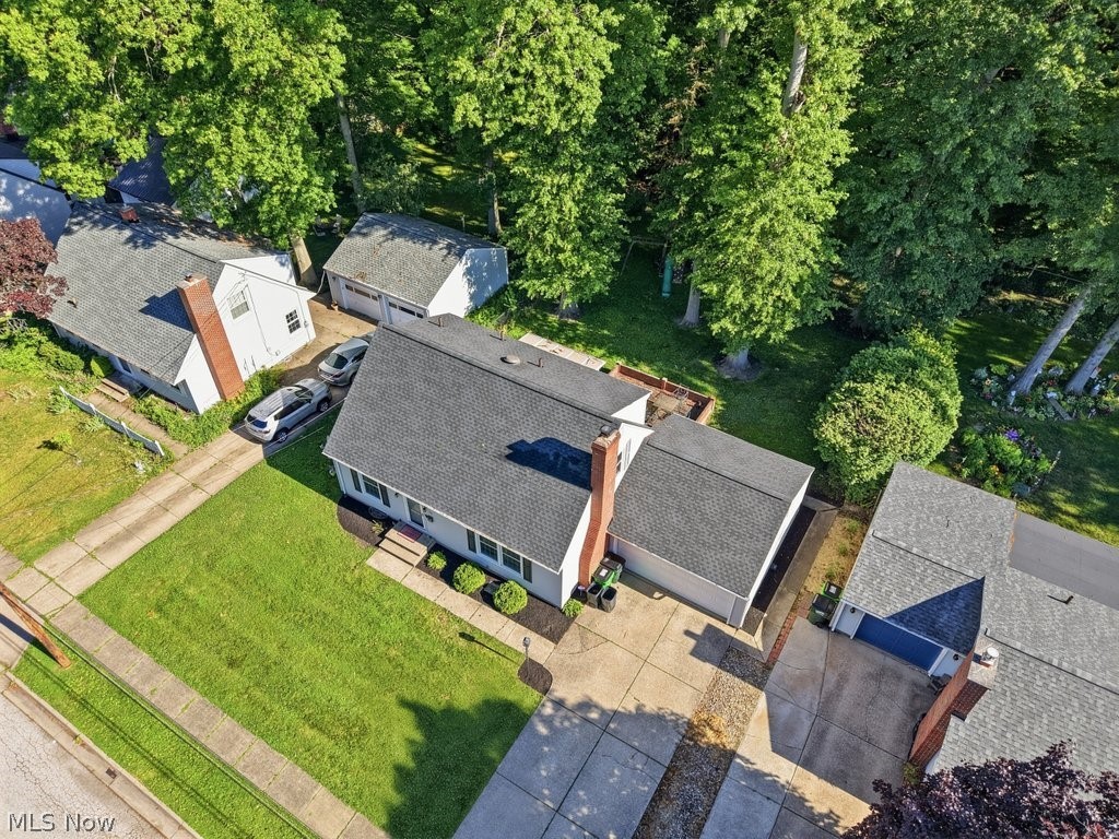 Pinehurst Manor - Residential