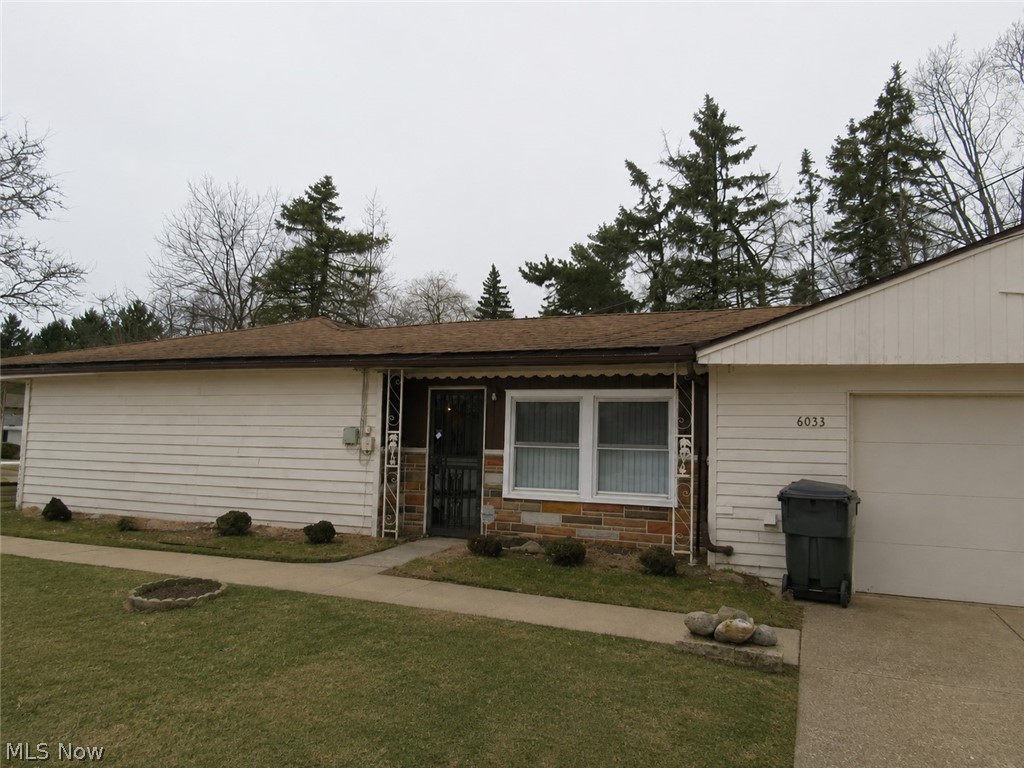 Great opportunity in Bedford Heights! This 3-bedroom, 1.5-bath ranch features a large open floor plan, spacious bedrooms, an attached 2-car garage, and a kitchen with 3 CM granite countertops. The home also has a newer roof installed approximately 2 years ago.

This property does need some TLC, but the potential is there. With the right updates, this could be a great home, rental, or investment opportunity.

Rare home for this price — don’t miss it.