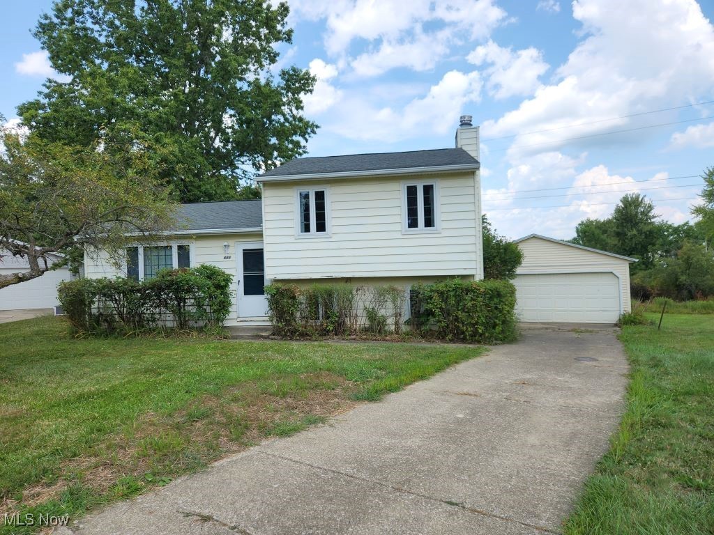 This wonderful 3 level split with open floor plan in prime location in desirable development on a spectacular private cul-de-sac lot adjoining a green space with a beautiful tree lined perimeter is one you do not want to miss! The moment you enter through the foyer the openness of this beauty will wow you. From the foyer you enter the huge living room with full picture window for maximum light. The elegant formal dining room with ceiling fan/light is directly off the living and has a French door to enter the oversized deck and also leads you to the eat in kitchen featuring plenty of cabinet space for all your needs. The second level has three nice sized bedrooms with one overlooking the awesome back yard and all of them located within a few feet from the full bath with tub/shower. Rounding out this great opportunity is the walk out lower level that has the platform for a woodburning fireplace, a convenient half bath and separate laundry room with washer and dryer included. There is a full concrete crawl space under the entire first floor. Added features include a rare two car garage, updated windows, and a gardening shed and partial privacy fence out back. Dont wait...make this your HOME today!