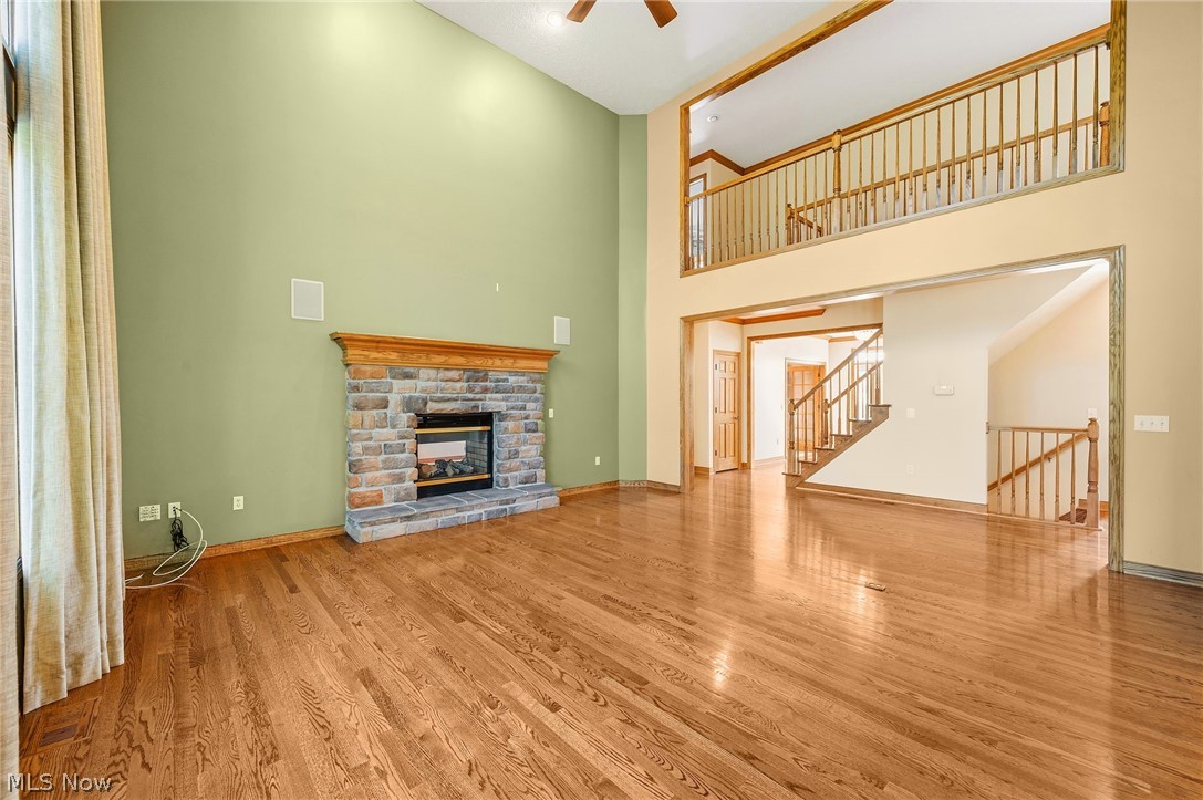 Swan Lake - Residential