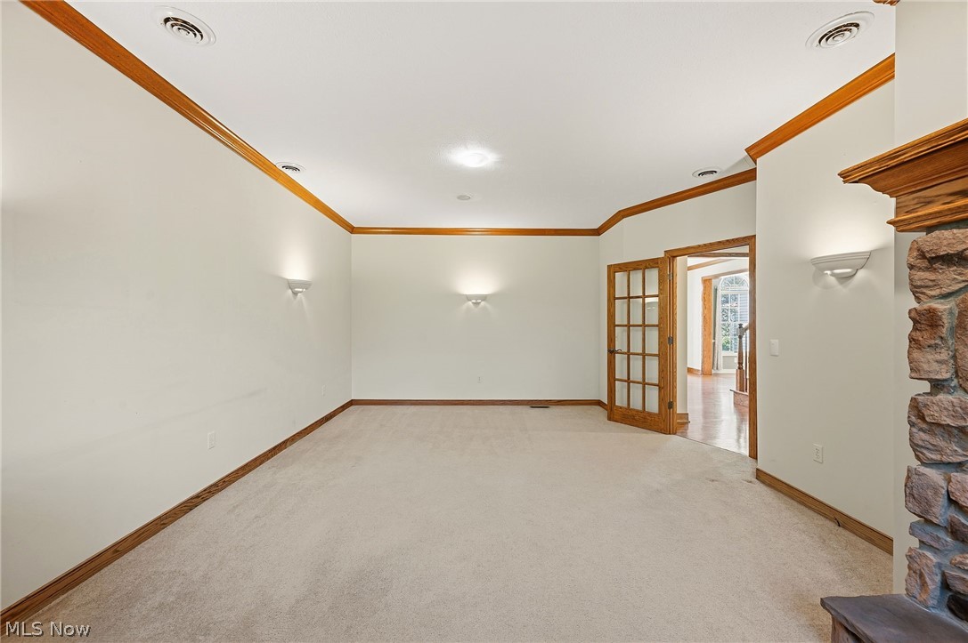 Swan Lake - Residential
