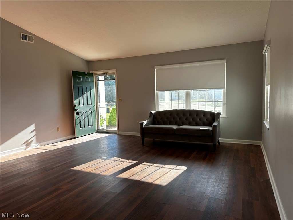 Farmington Meadows Condo - Residential