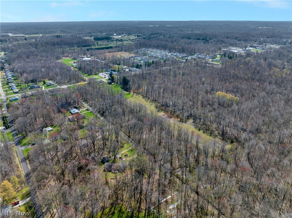 Madison-On -The-Lake - Land