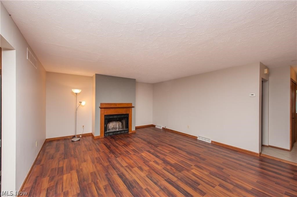 Dover - Residential Lease