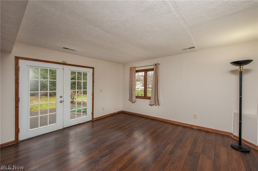 Dover - Residential Lease