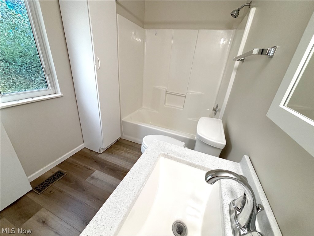 Arboretum At Greenwood Condo - Residential