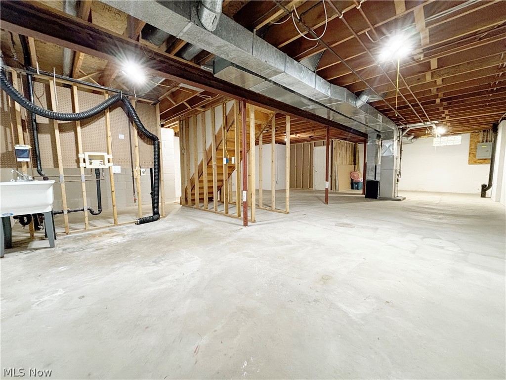 Arboretum At Greenwood Condo - Residential