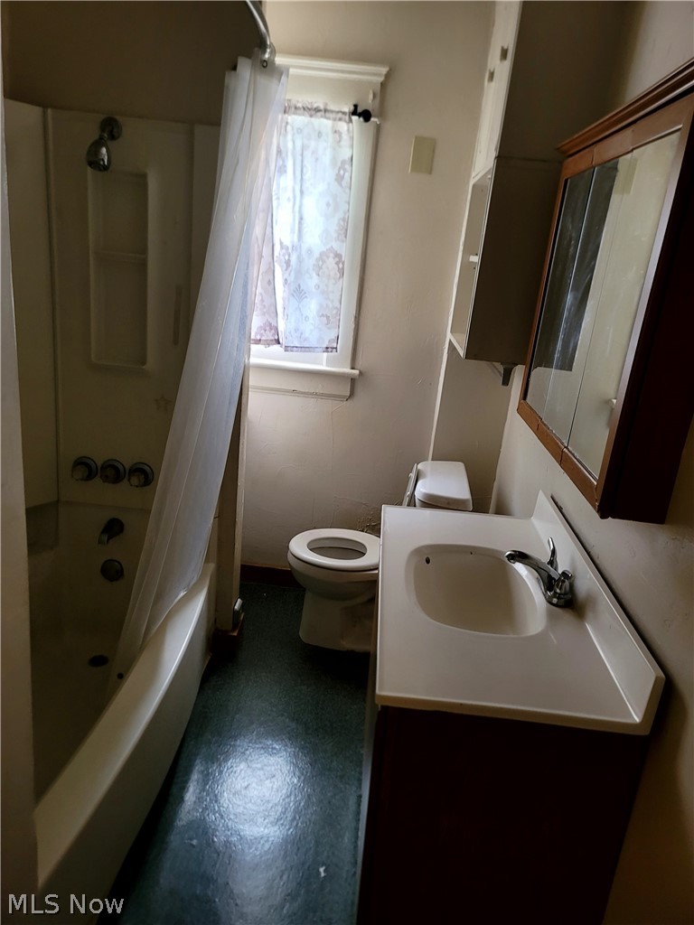 Voris - Residential Income