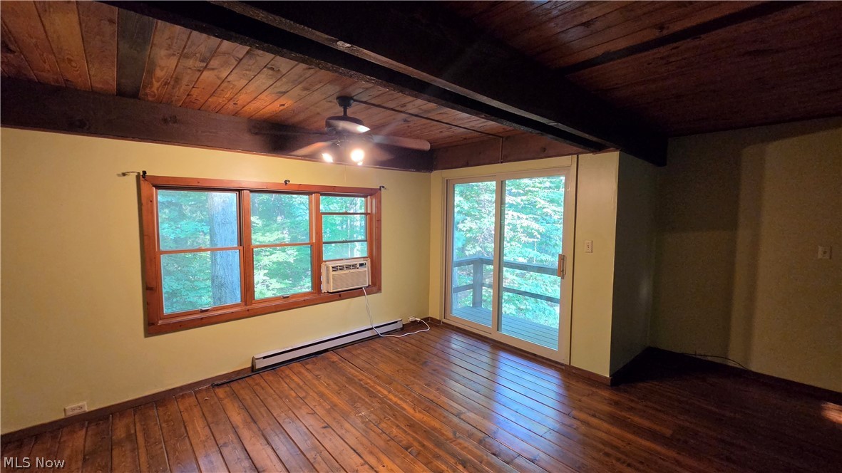 Farnham Acres - Residential