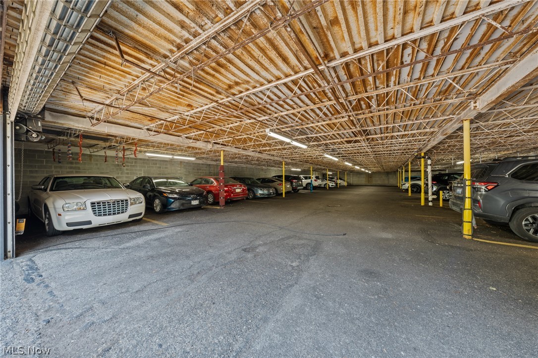 Silver Lake Towers Condo - Residential