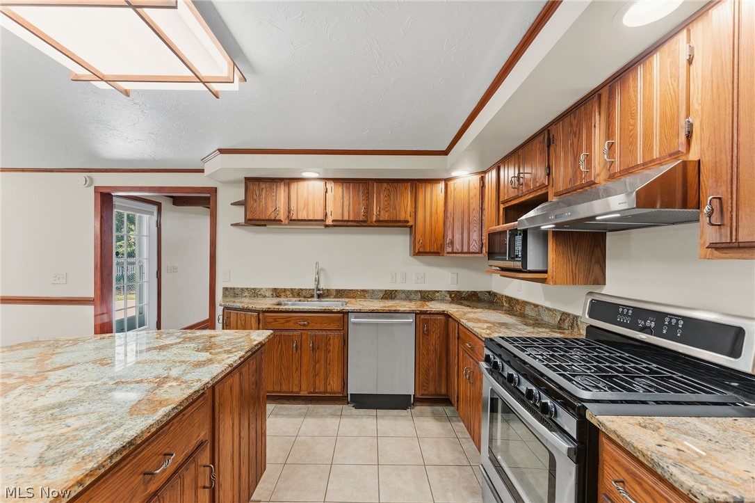 Worton Park - Residential