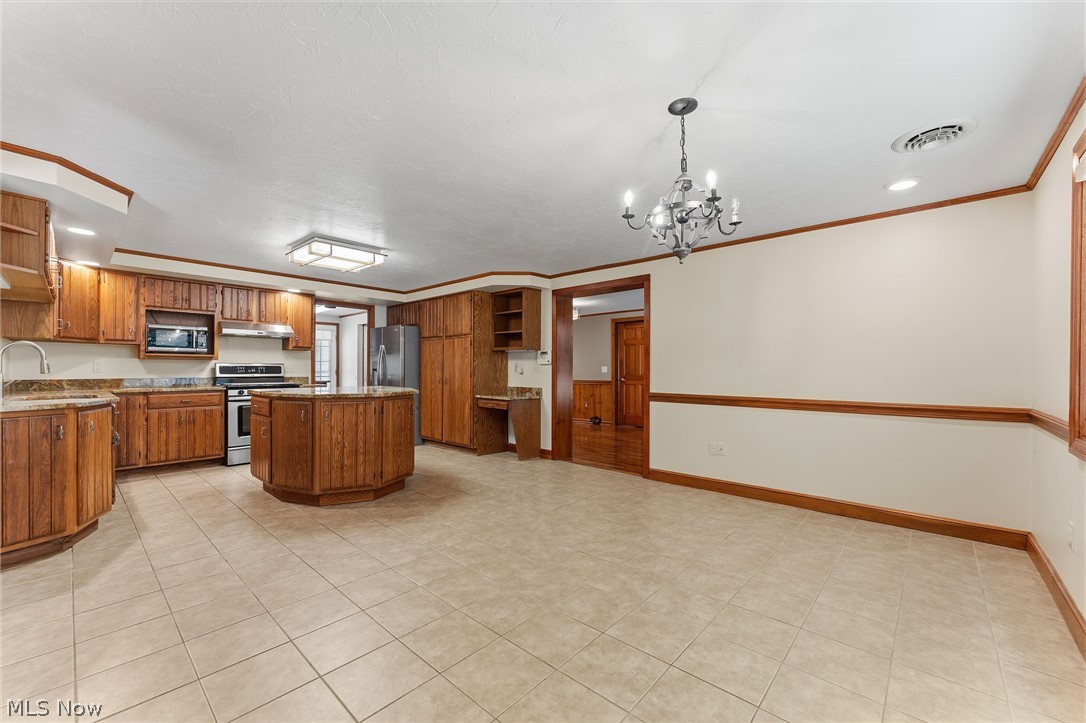 Worton Park - Residential