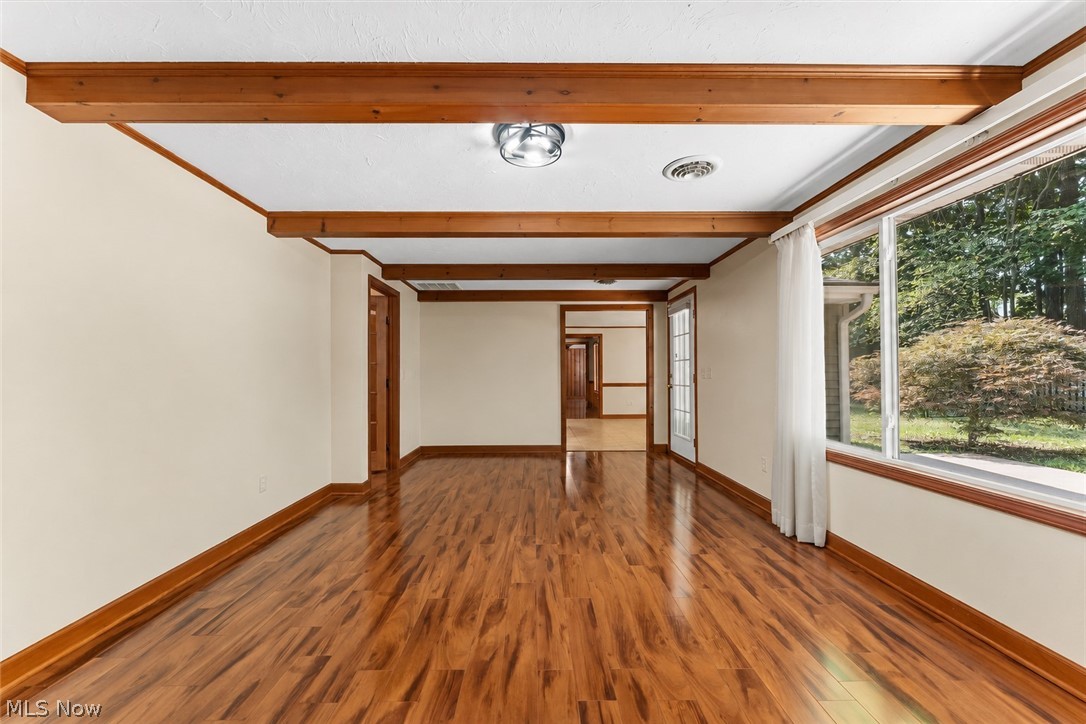 Worton Park - Residential