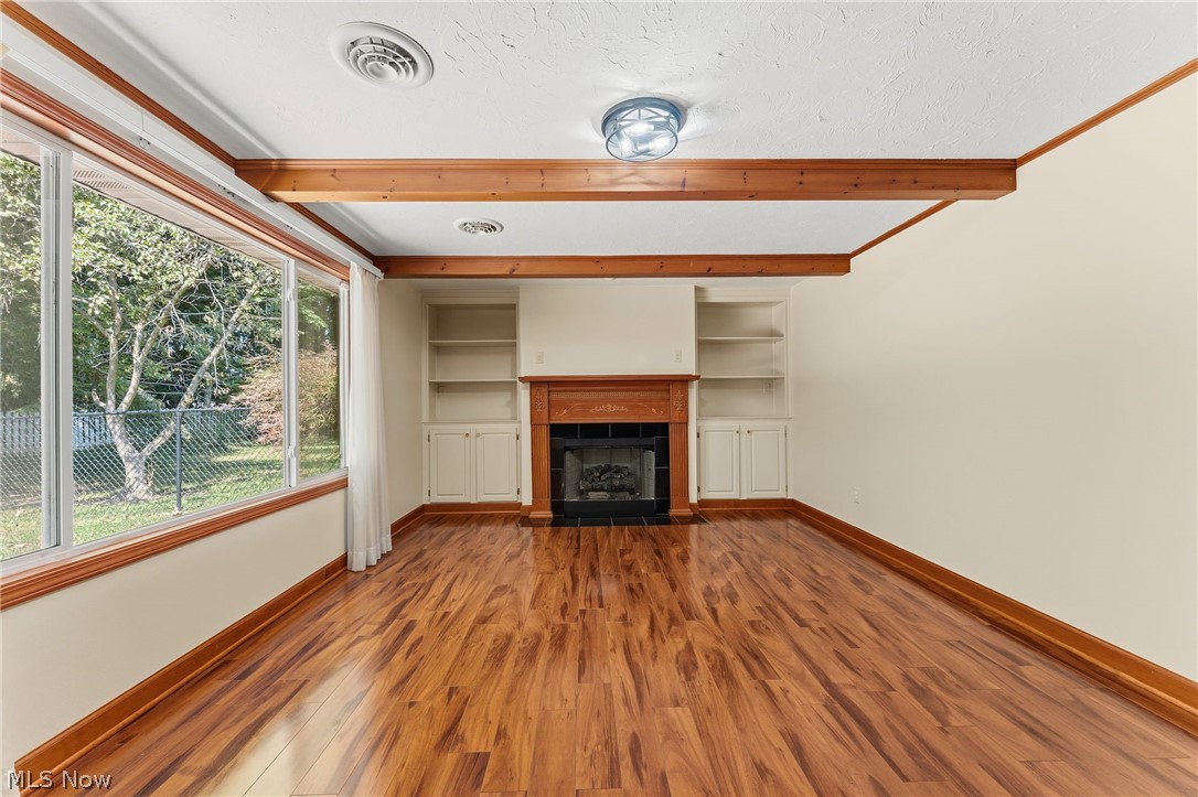 Worton Park - Residential