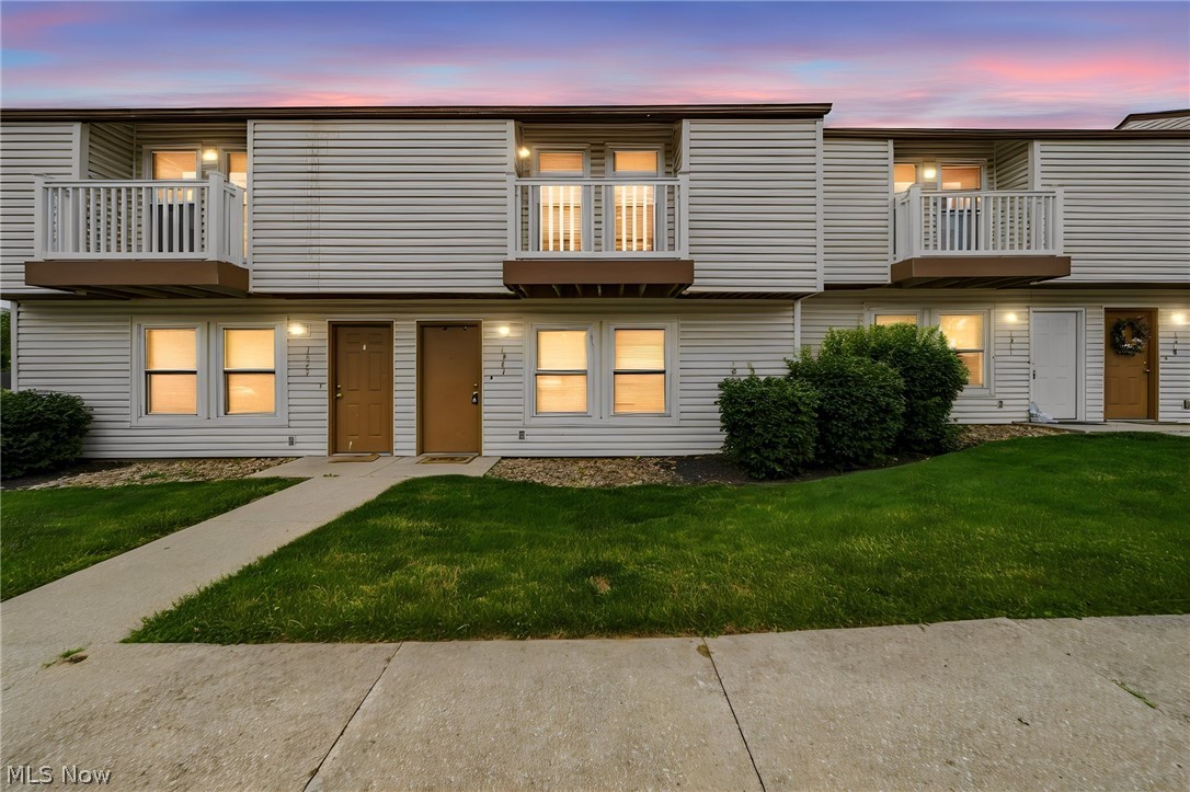 Whitehall East Twnhms - Residential