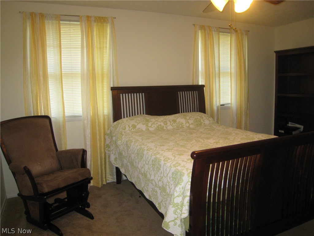 Oakhurst Manor - Residential