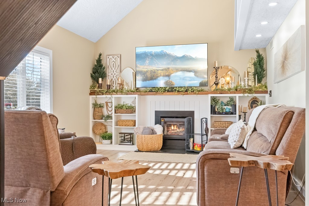 Cloverleaf North - Residential